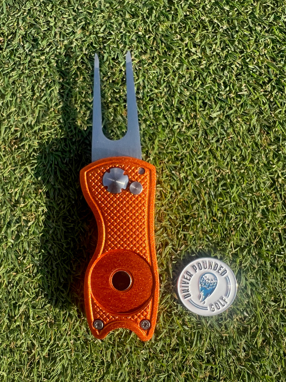 Driver Pounded® Golf 2 in 1 Divot Tool